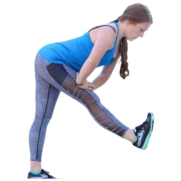 Lululemon Wild And Free Tight Fall Net White Black / Black, Size 2/4 - Picture 2 of 11